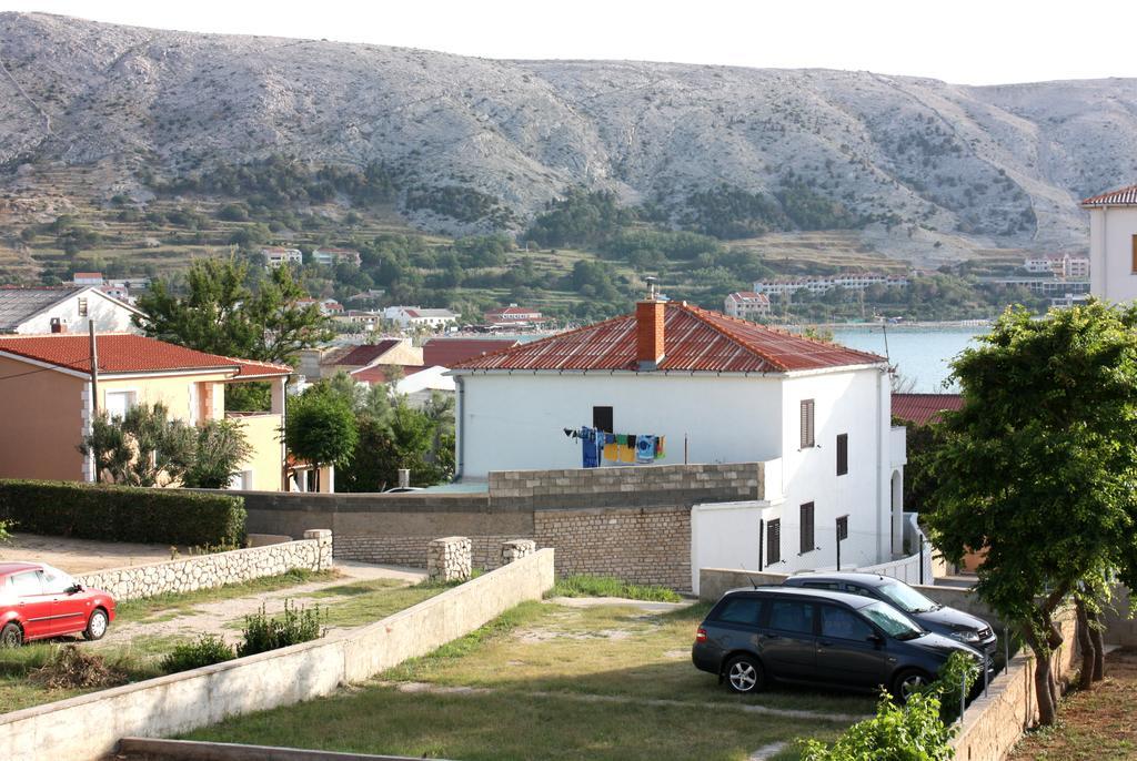 Apartments Miki Паг Екстериор снимка